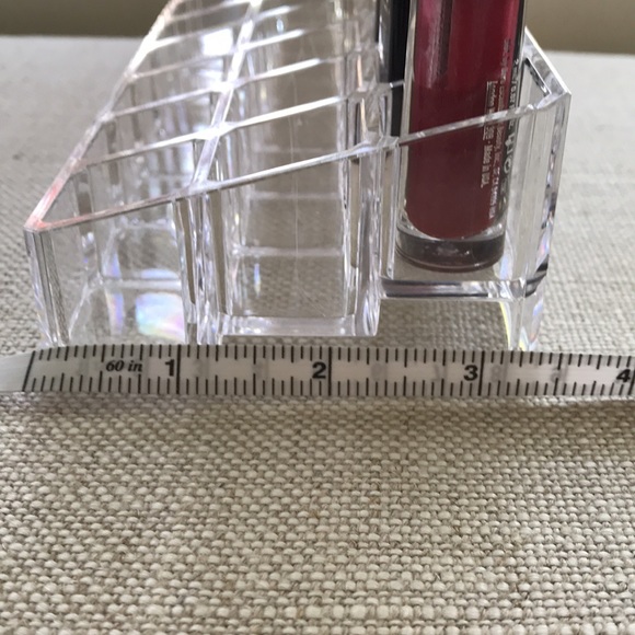 Acrylic lipstick organizer holds 24 lipsticks 💄 - Picture 10 of 13